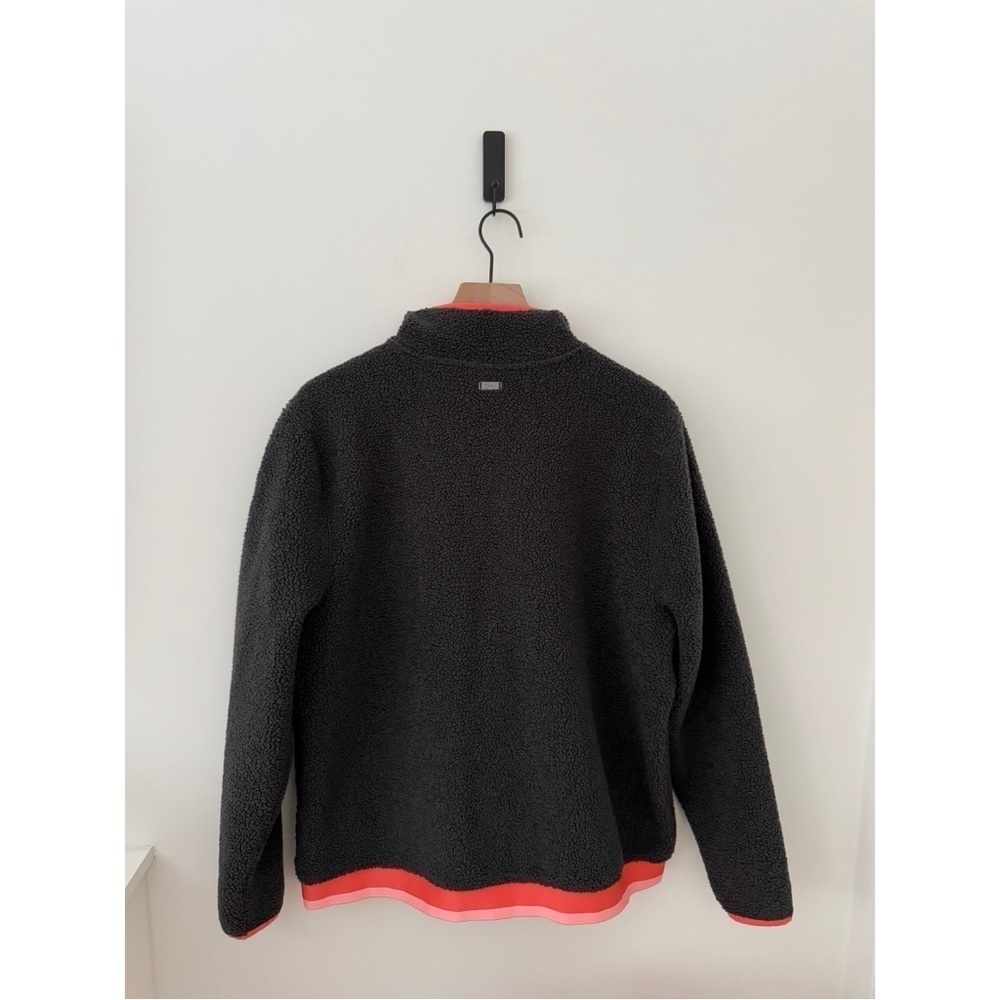 Under Armour Women's Gold Sherpa Jacket Light Weight Loose Fit Size XL - Picture 2 of 9
